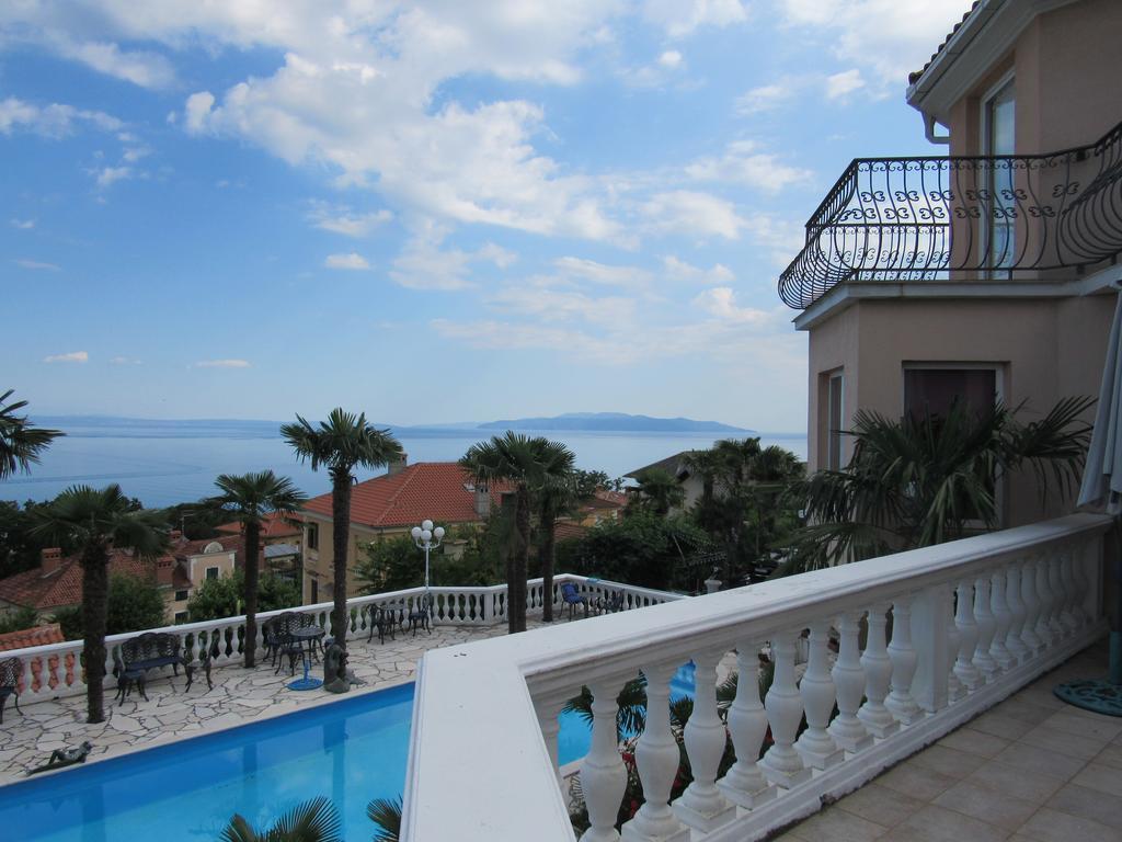 Apartments Villa Palme Opatija Luaran gambar