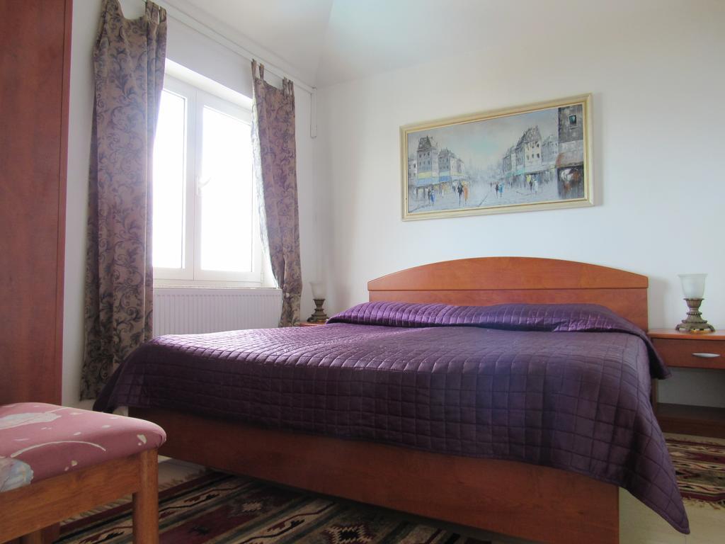 Apartments Villa Palme Opatija Luaran gambar