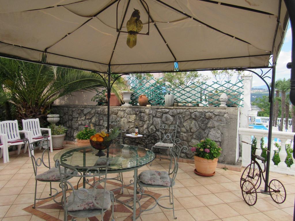 Apartments Villa Palme Opatija Luaran gambar